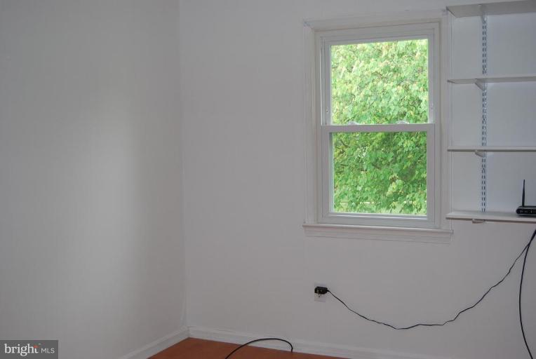 10433 Sweepstakes Road Damascus, MD 20872 - Photo 11 of 15 Bedroom #2