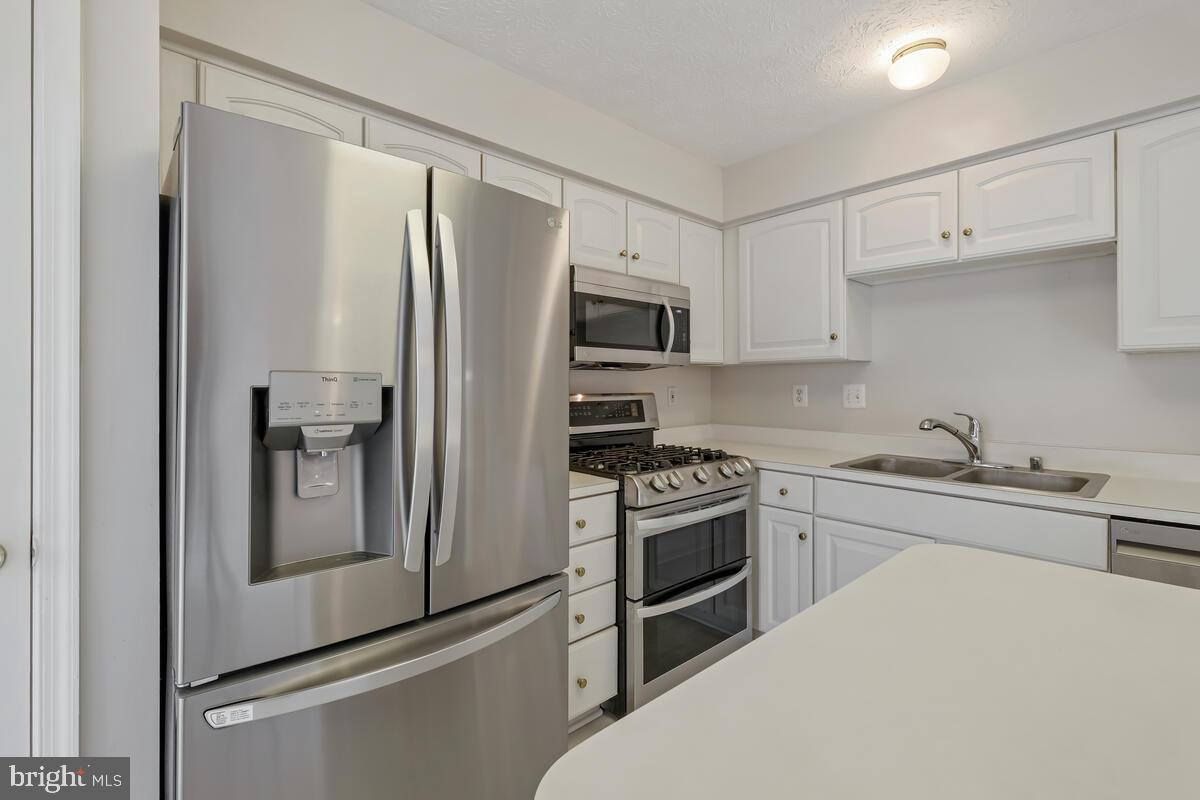 5032 Finsbury Road Rosedale, MD 21237 - Photo 14 of 40 French Door Smart Refrigerator