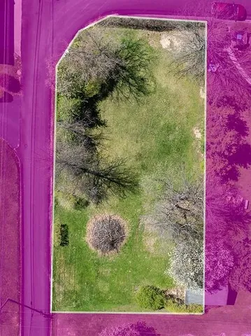 a view of a bird bath room