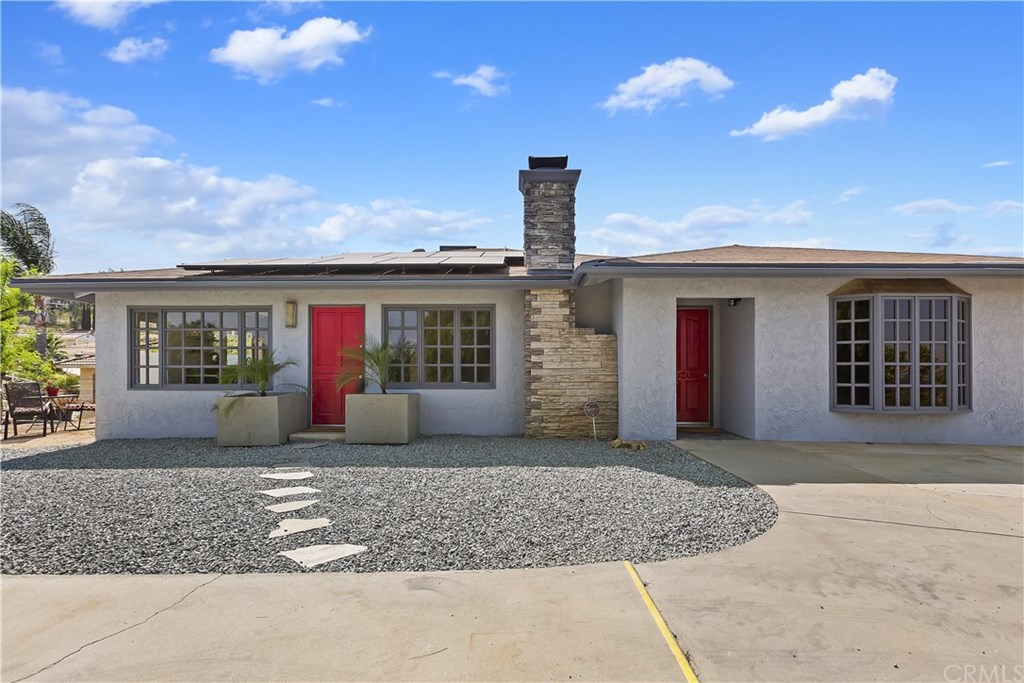 14180 Laurel Drive Riverside, CA 92503 - Photo 2 of 43 Gallery Image 2