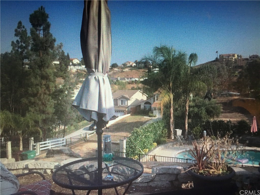 14180 Laurel Drive Riverside, CA 92503 - Photo 17 of 43 Gallery Image 17