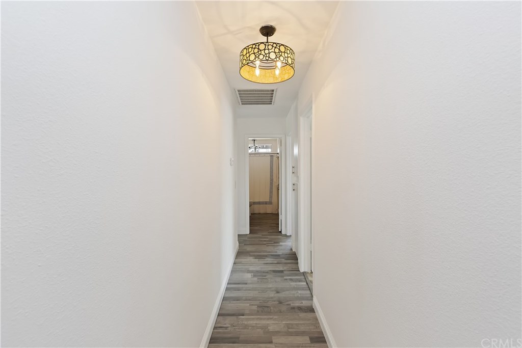 14180 Laurel Drive Riverside, CA 92503 - Photo 33 of 43 Gallery Image 33