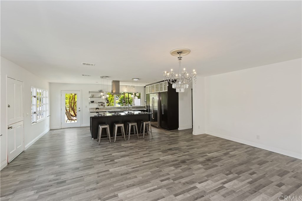 14180 Laurel Drive Riverside, CA 92503 - Photo 34 of 43 Gallery Image 34