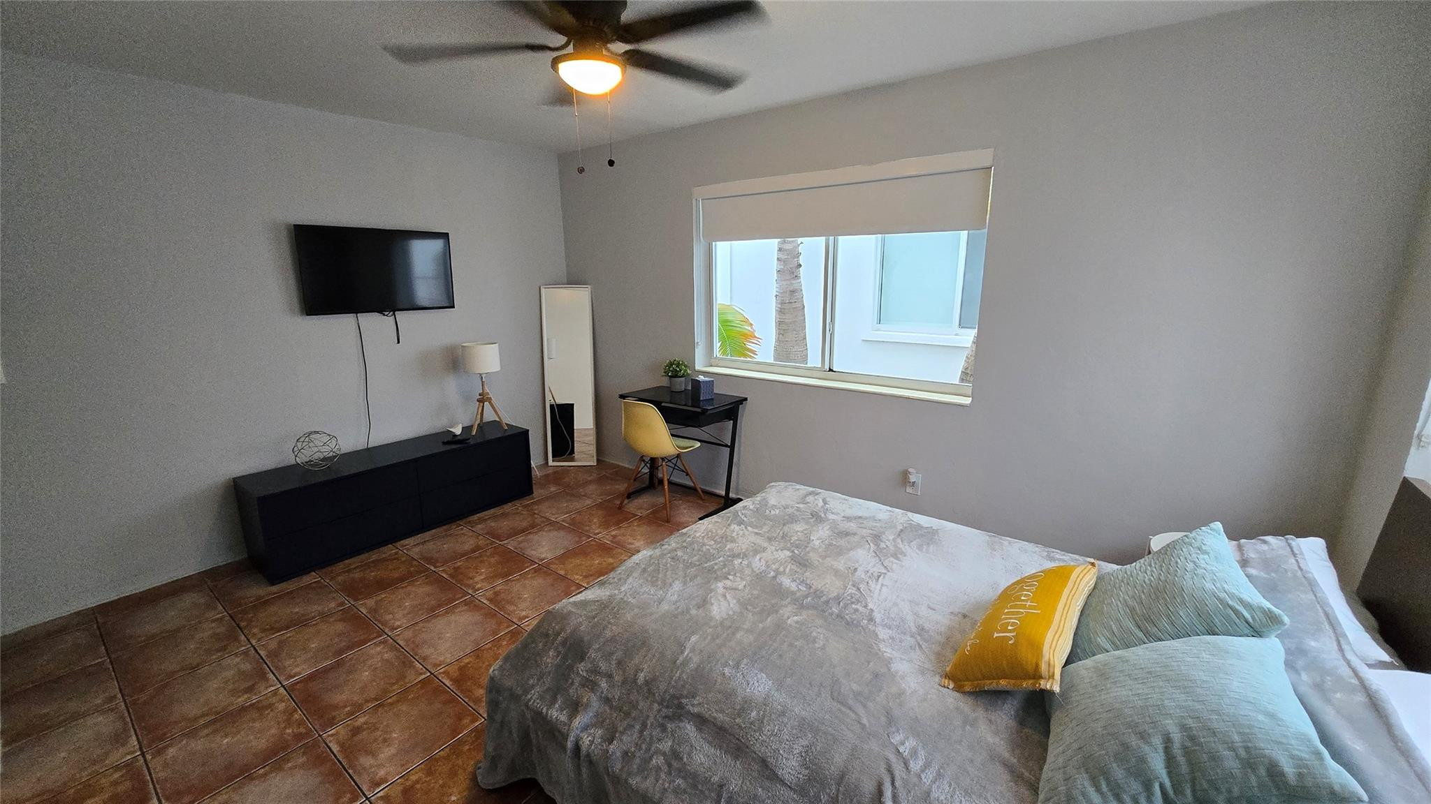 7725 Harding Avenue, Unit 2 Miami Beach, FL 33141 - Photo 12 of 13 Photo 12