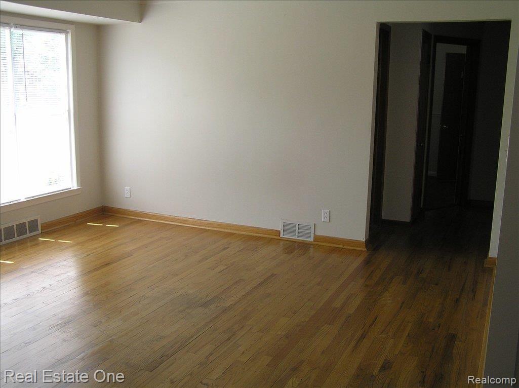 14645 Stephens Eastpointe 008