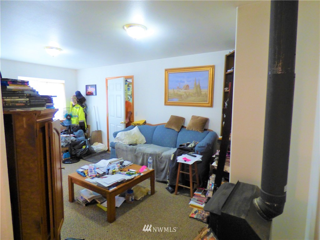 550 East Mountain View Road Camano Island, WA 98282 - Photo 7 of 24 Gallery Image 7