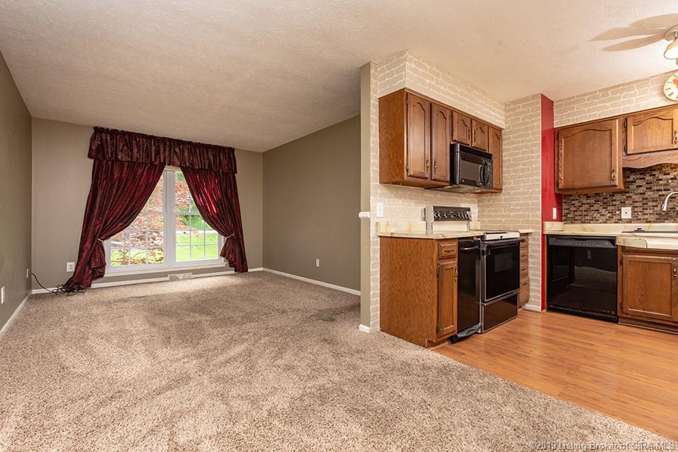 6926 Rita Lane Northeast Georgetown, IN 47122 - Photo 2 of 24