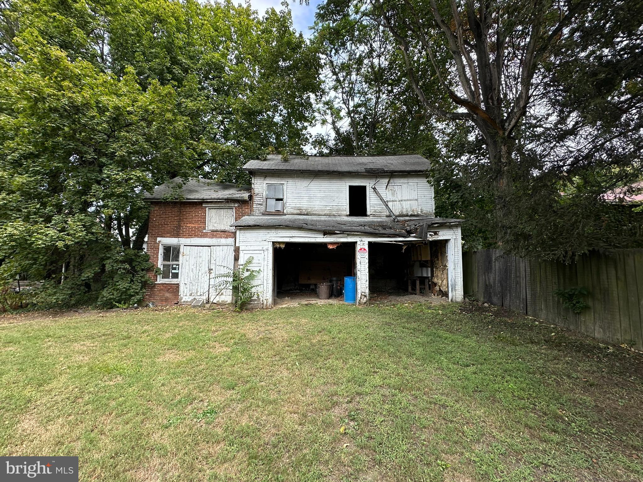 413 Church Street Huntingdon, PA 16652 - Photo 4 of 13 Gallery Image 4