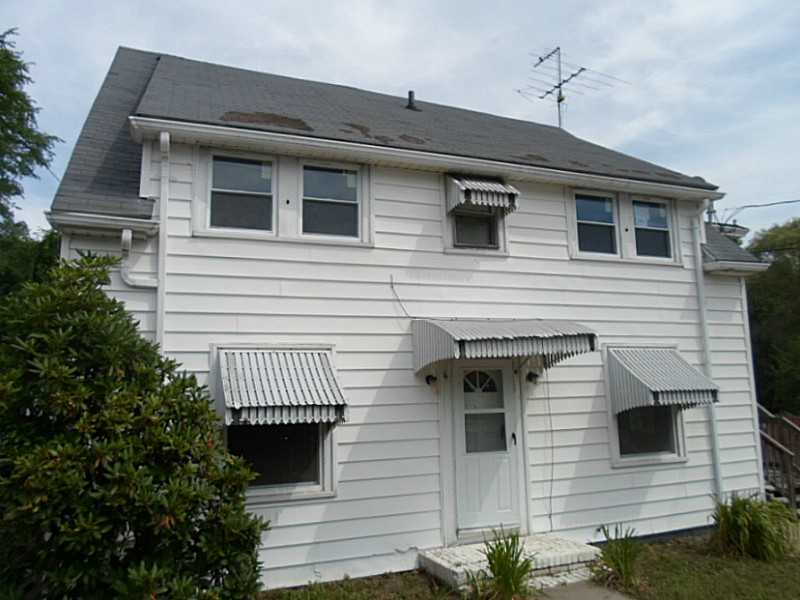719 Fairmount Street Woonsocket, RI 02895 - Photo 1 of 18 Exterior Front.