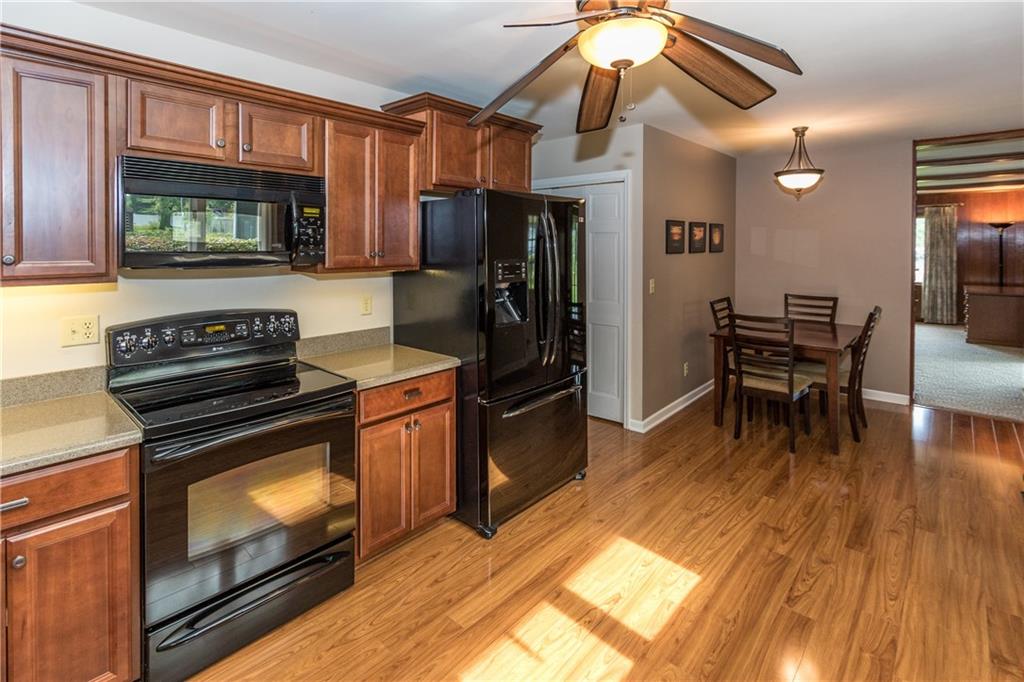 6207 Welham Road Indianapolis, IN 46220 - Photo 8 of 28 Gallery Image 8