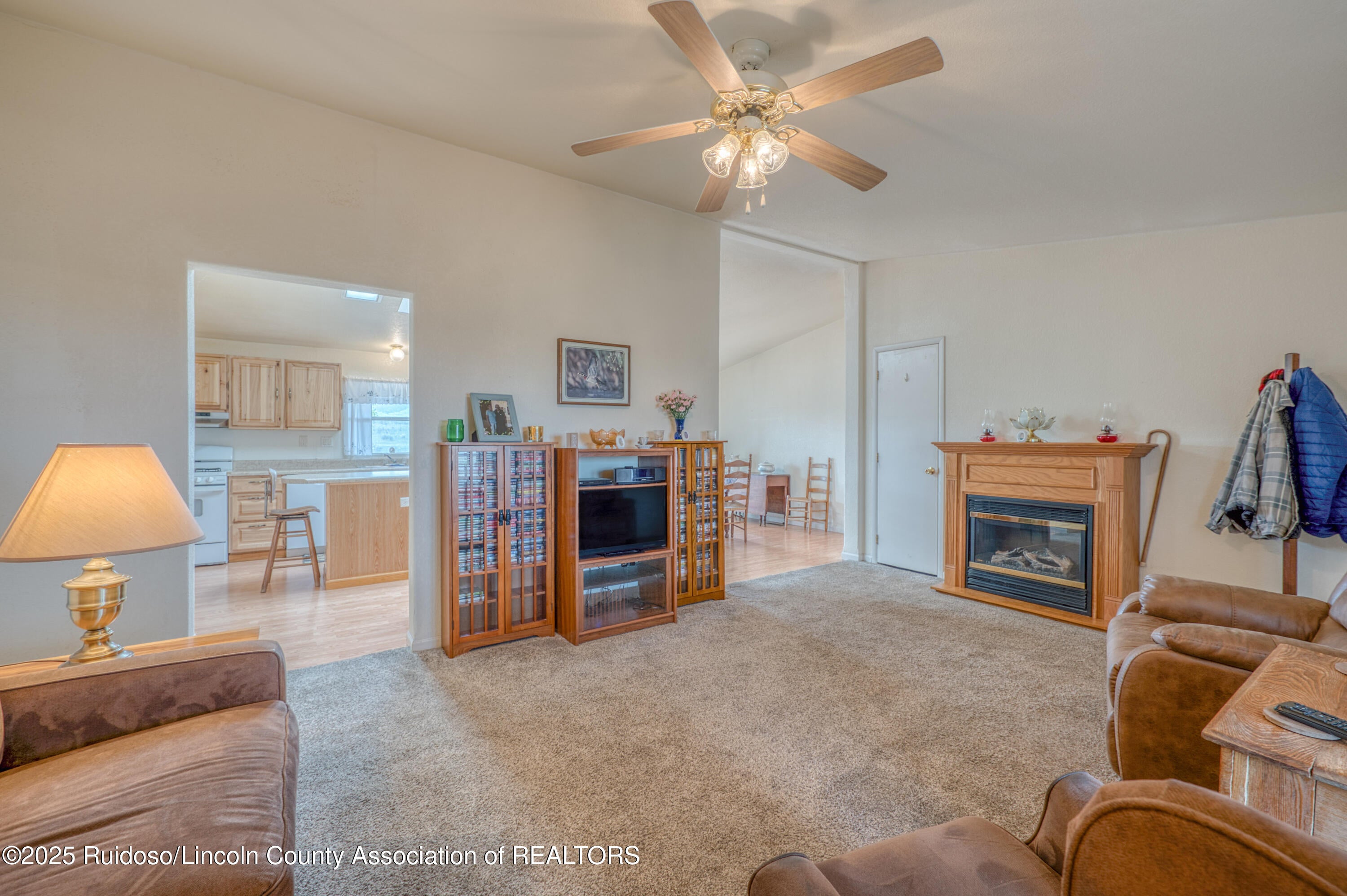 117 Comrey Loop Carrizozo, NM 88301 - Photo 17 of 67 DSC_8416_HDR-1