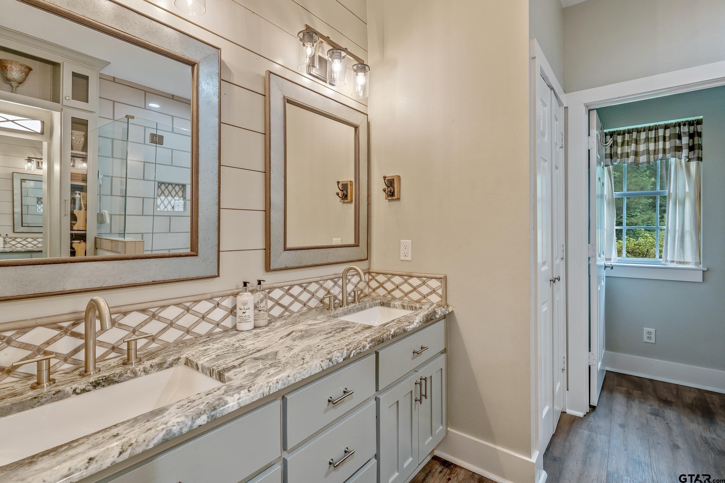 14370 County Road 343 Tyler, TX 75708 - Photo 18 of 41