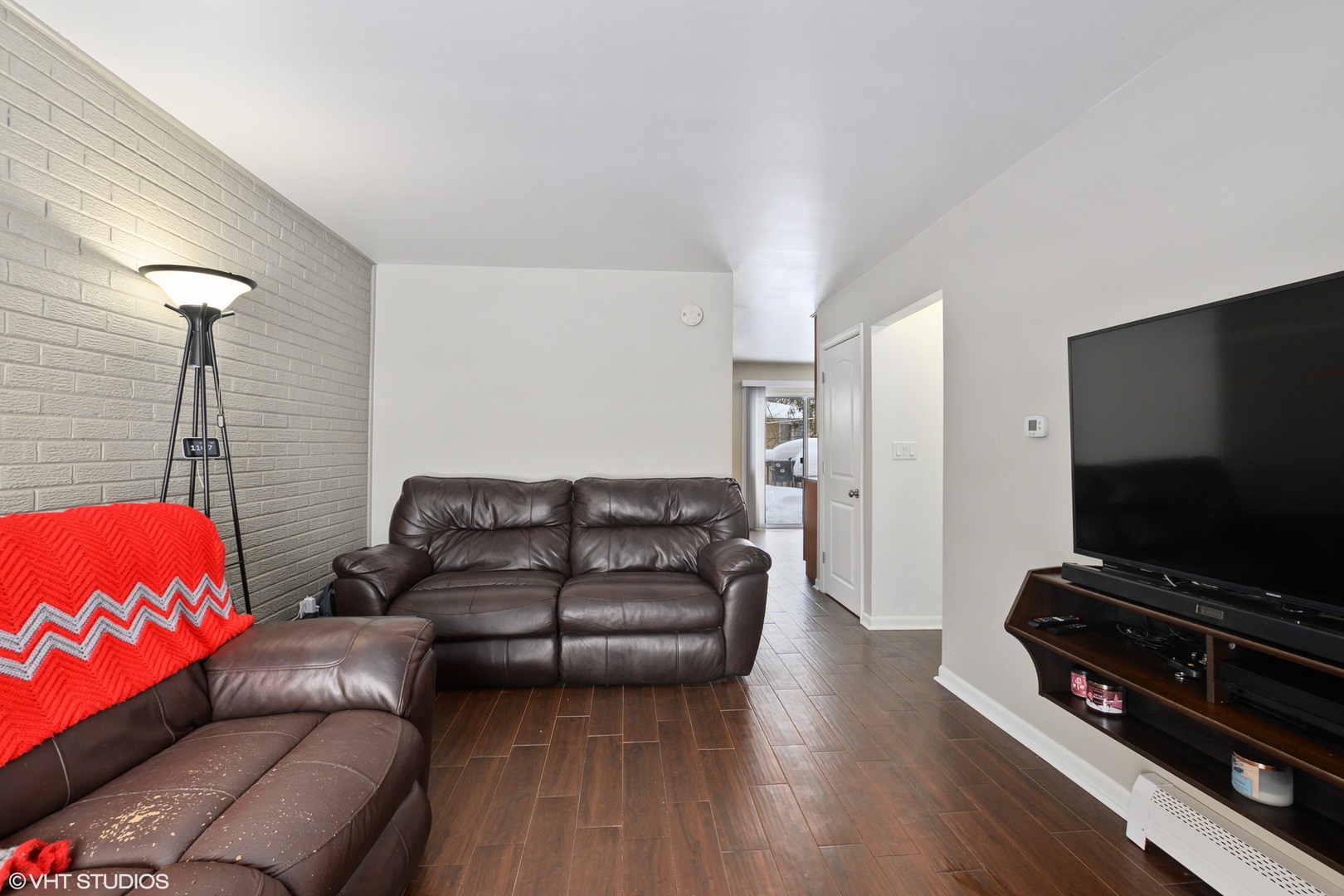 131 South Cooper Road New Lenox, IL 60451 - Photo 3 of 13