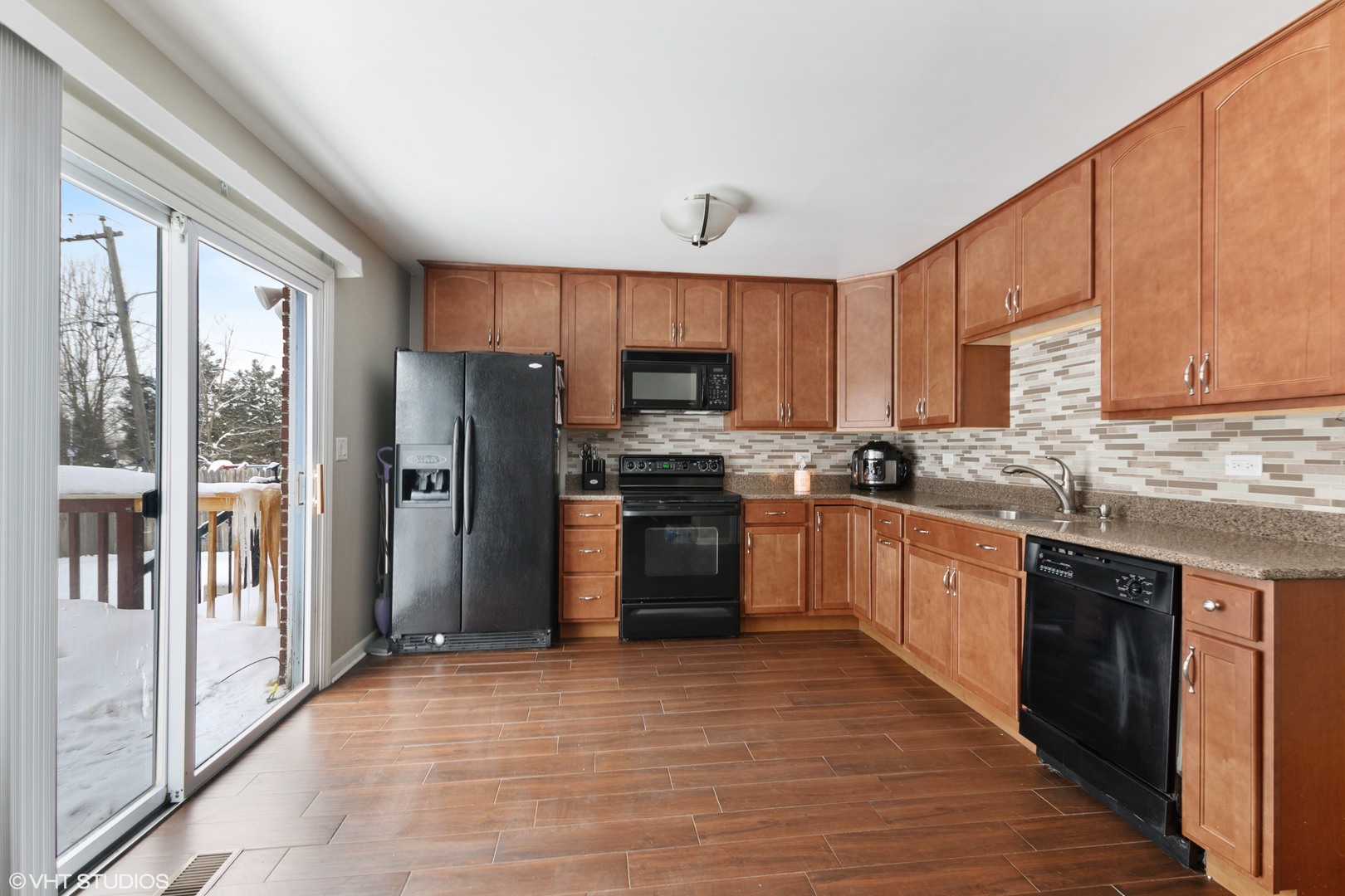 131 South Cooper Road New Lenox, IL 60451 - Photo 4 of 13
