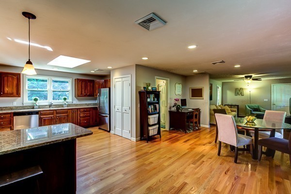 37 Cooper Road Northbridge, MA 01534 - Photo 11 of 28