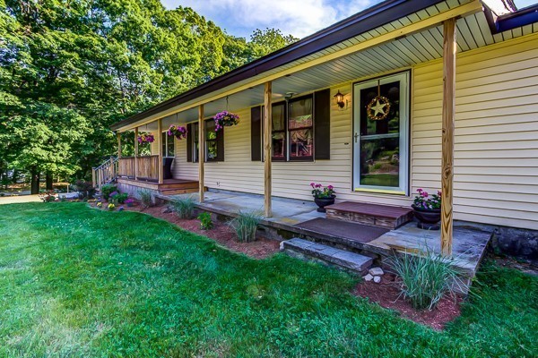 37 Cooper Road Northbridge, MA 01534 - Photo 27 of 28