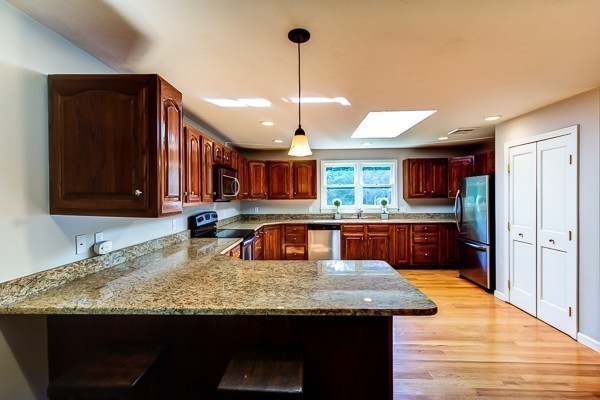 37 Cooper Road Northbridge, MA 01534 - Photo 8 of 28