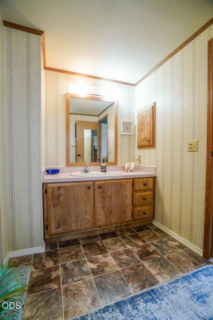 36027 Agency Lake Loop Road Chiloquin, OR 97624 - Photo 18 of 42 Gallery Image 18