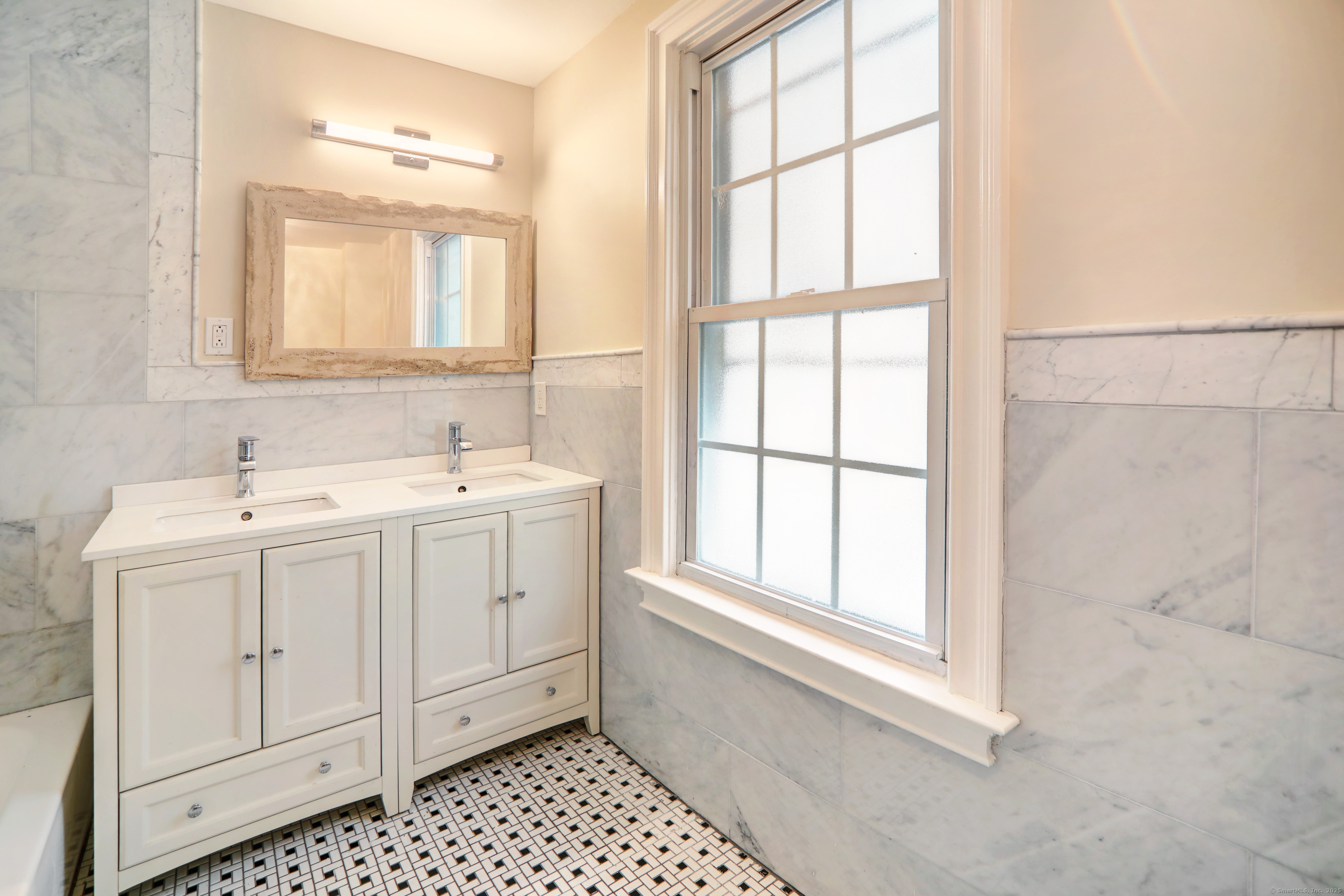 130 Murlyn Road Hamden, CT 06518 - Photo 30 of 40