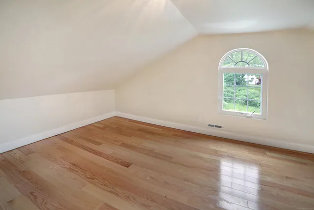 $780,000 | 130 Murlyn Road, Hamden, CT 06518