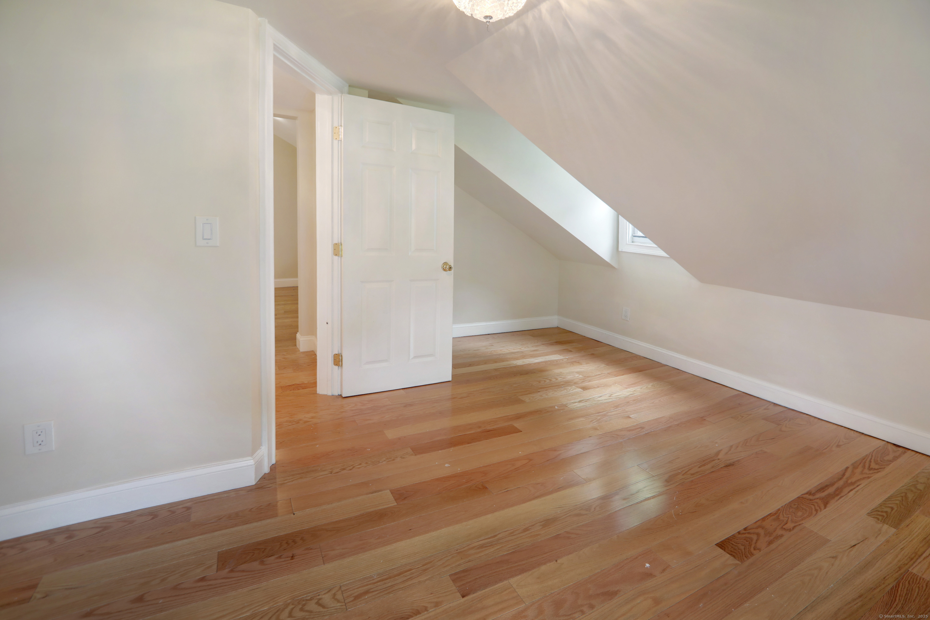 130 Murlyn Road Hamden, CT 06518 - Photo 37 of 40