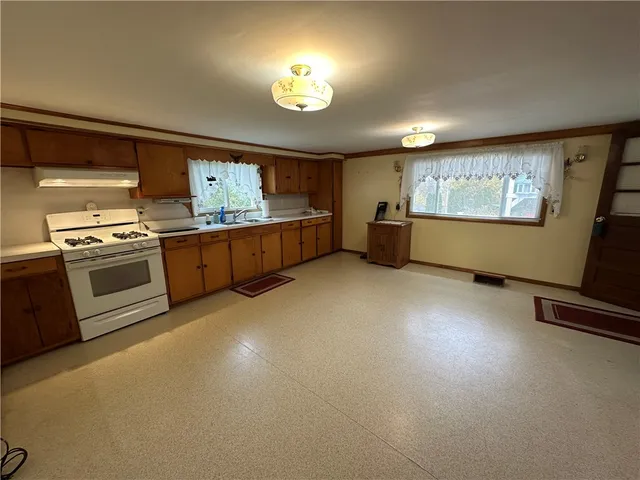 $119,900 | 5 1st Hill Street, Mentz, NY 13140