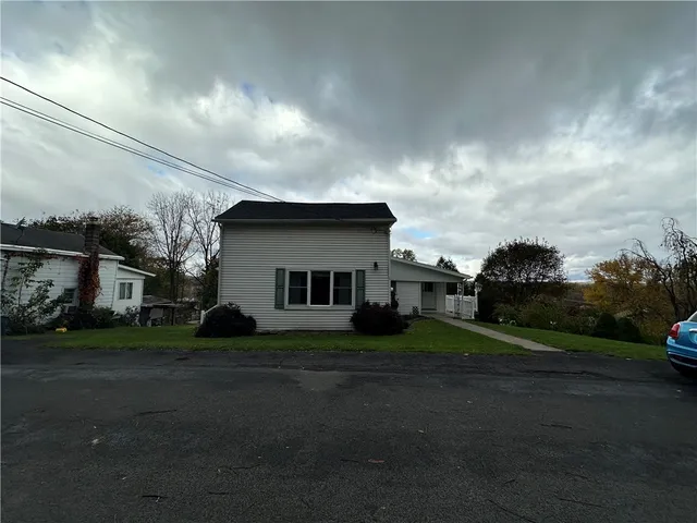 $119,900 | 5 1st Hill Street, Mentz, NY 13140
