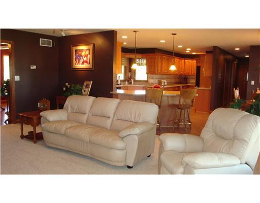 15275 Wells Road Anna, OH 45302 - Photo 7 of 18 Gallery Image 7