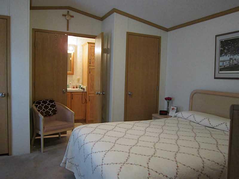 121 Hindman Road Butler, PA 16001 - Photo 4 of 14 Bedroom.