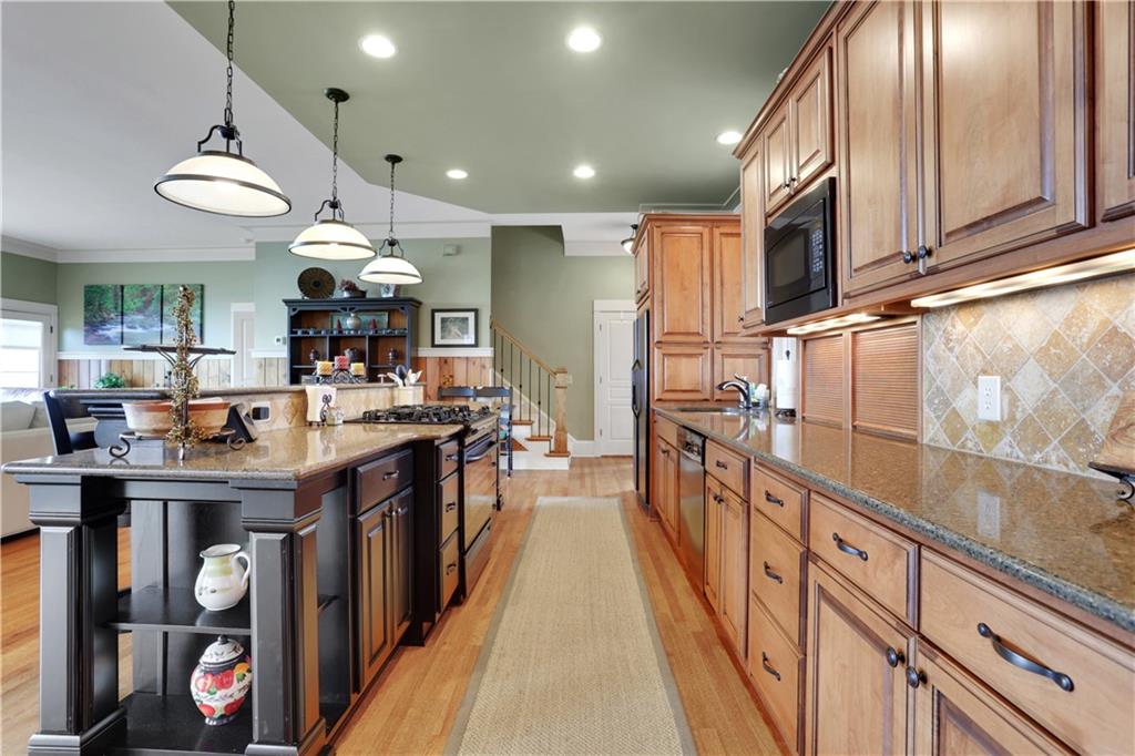 79 Strawberry Way Jasper, GA 30143 - Photo 12 of 67