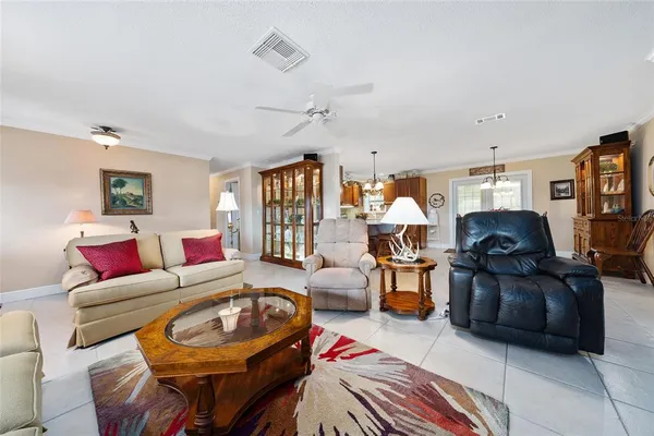 $349,000 | 98 Mockingbird Lane, Eustis, FL 32726