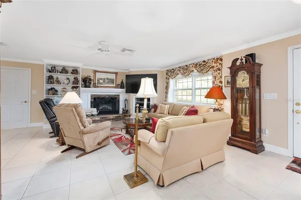 $349,000 | 98 Mockingbird Lane, Eustis, FL 32726