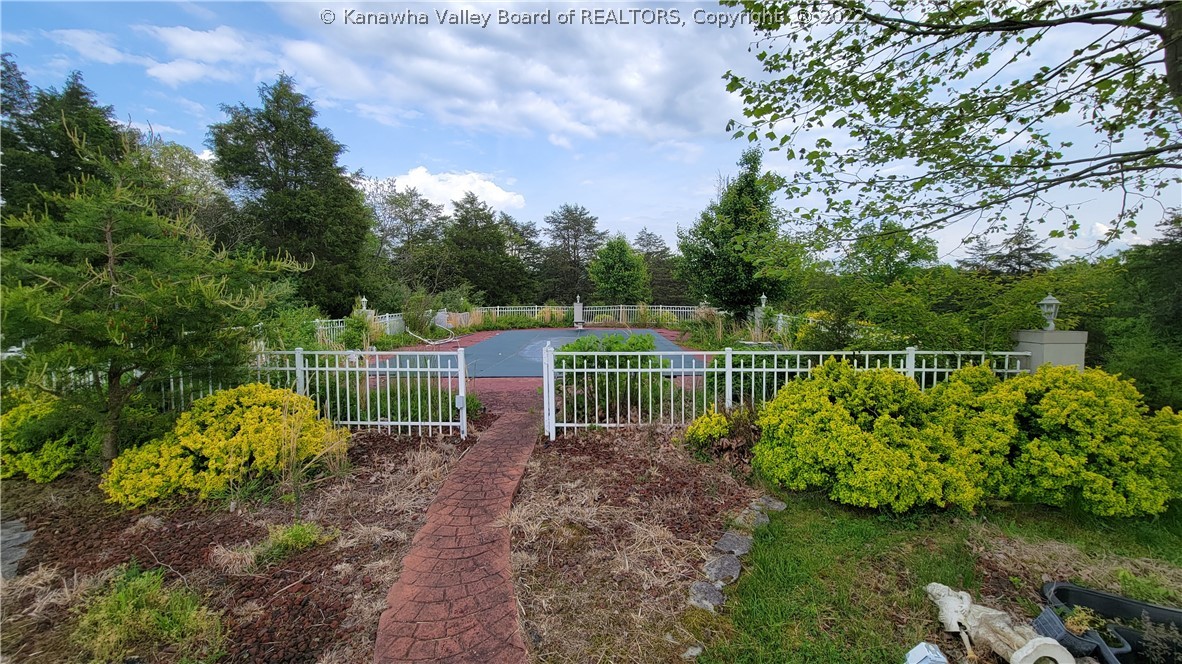 325 Dalton Drive Ripley, WV 25271 - Photo 28 of 45 Gallery Image 28