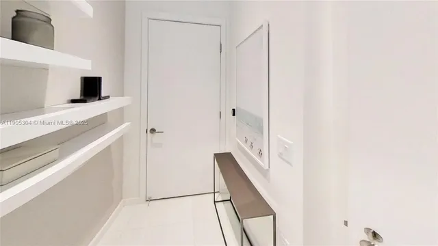 $3,275 | 851 Northeast 1st Avenue, Unit 508, Miami, FL 33132