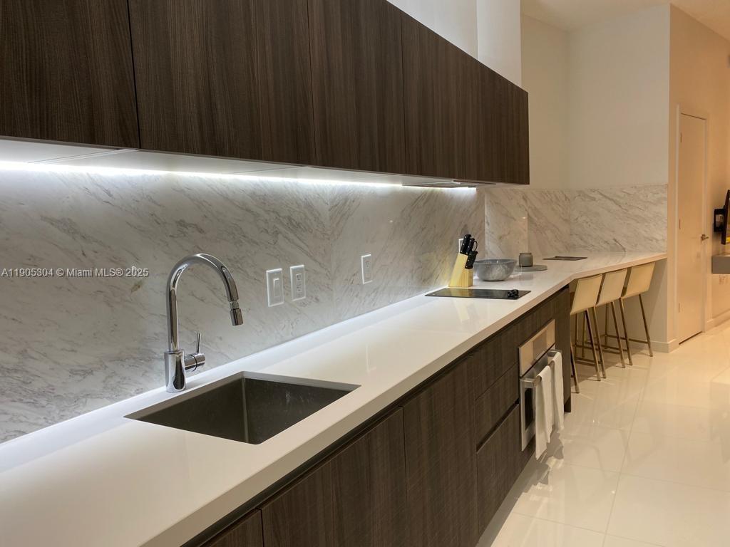 851 Northeast 1st Avenue, Unit 508 Miami, FL 33132 - Photo 9 of 16