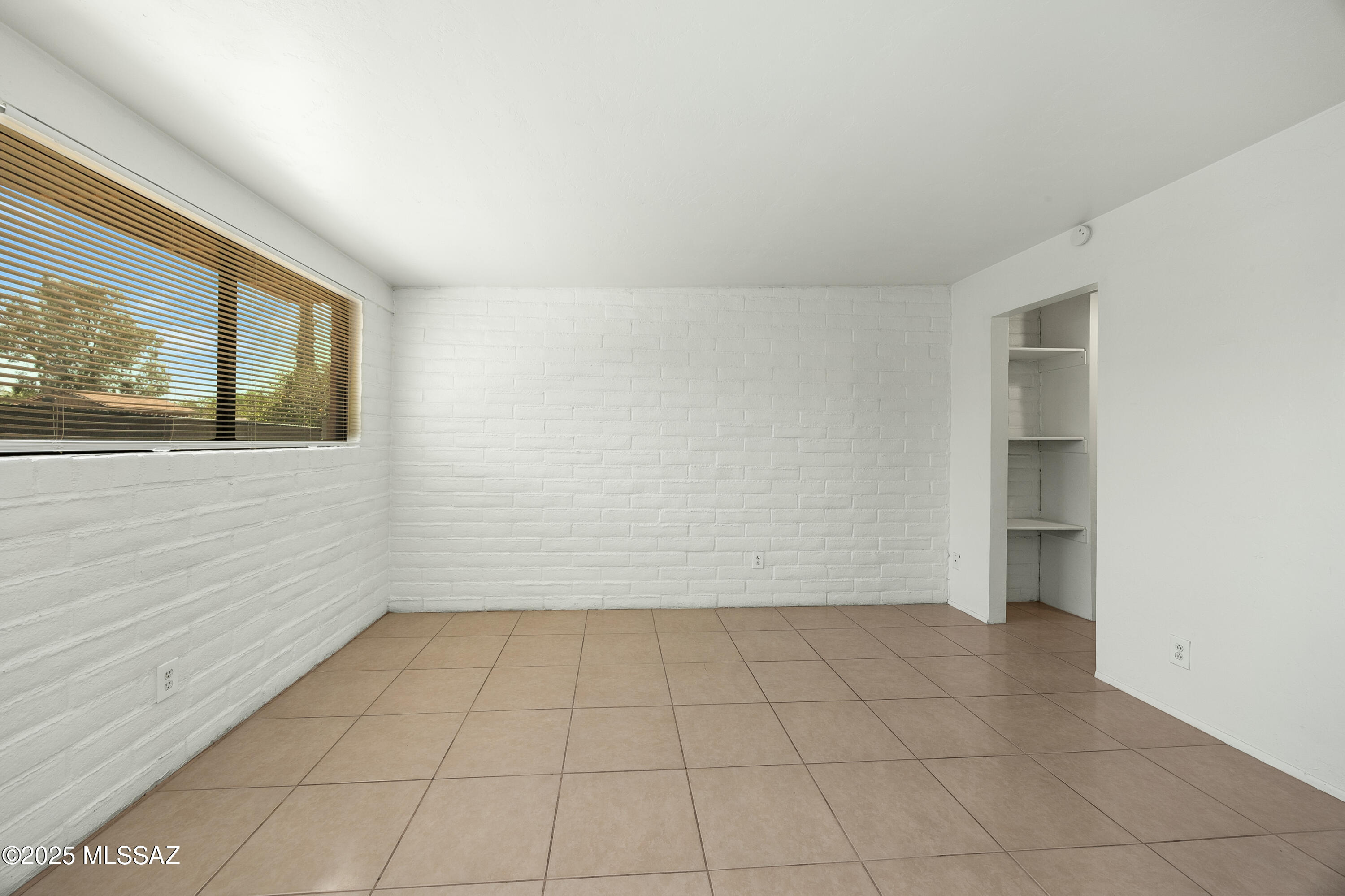 2974 South Kolb Road Tucson, AZ 85730 - Photo 18 of 37