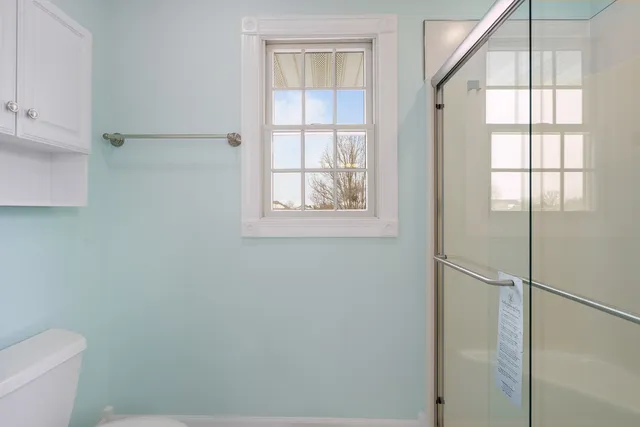 a bathroom with a toilet