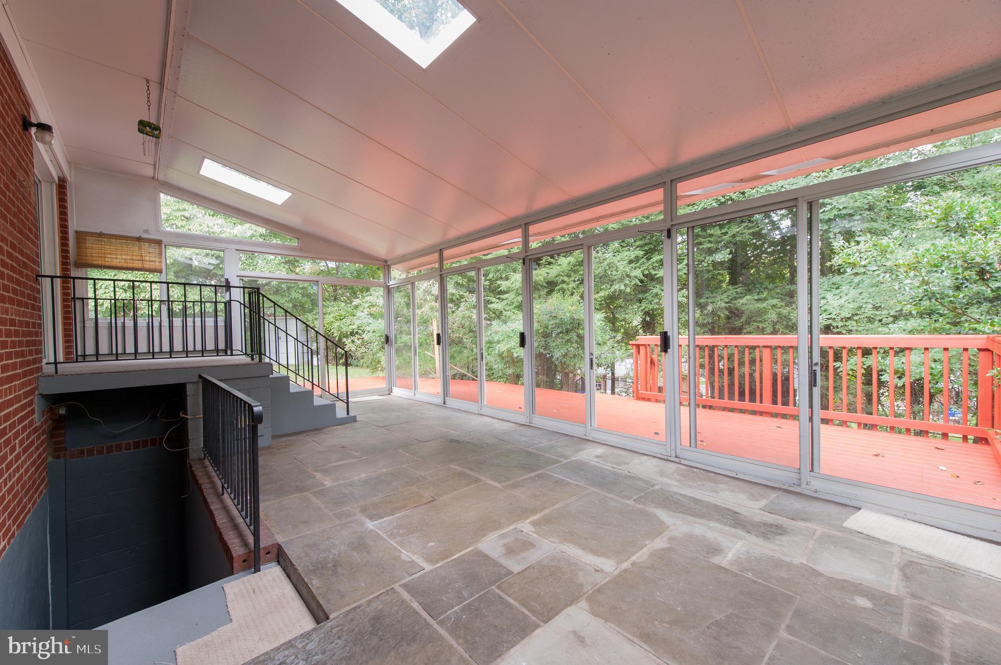3943 Lantern Court Silver Spring, MD 20902 - Photo 32 of 45 Gallery Image 32
