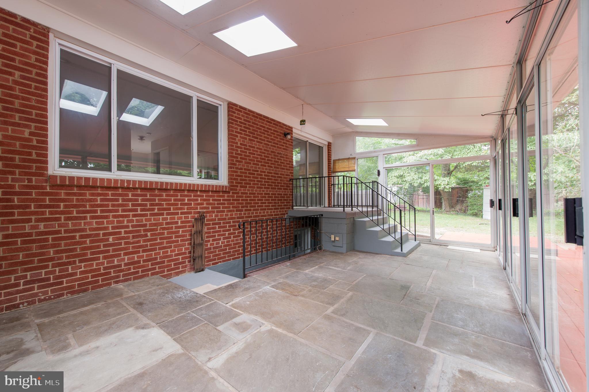 3943 Lantern Court Silver Spring, MD 20902 - Photo 33 of 45 Gallery Image 33