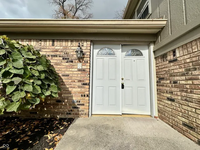 $370,000 | 9041 Colgate Street, Indianapolis, IN 46268