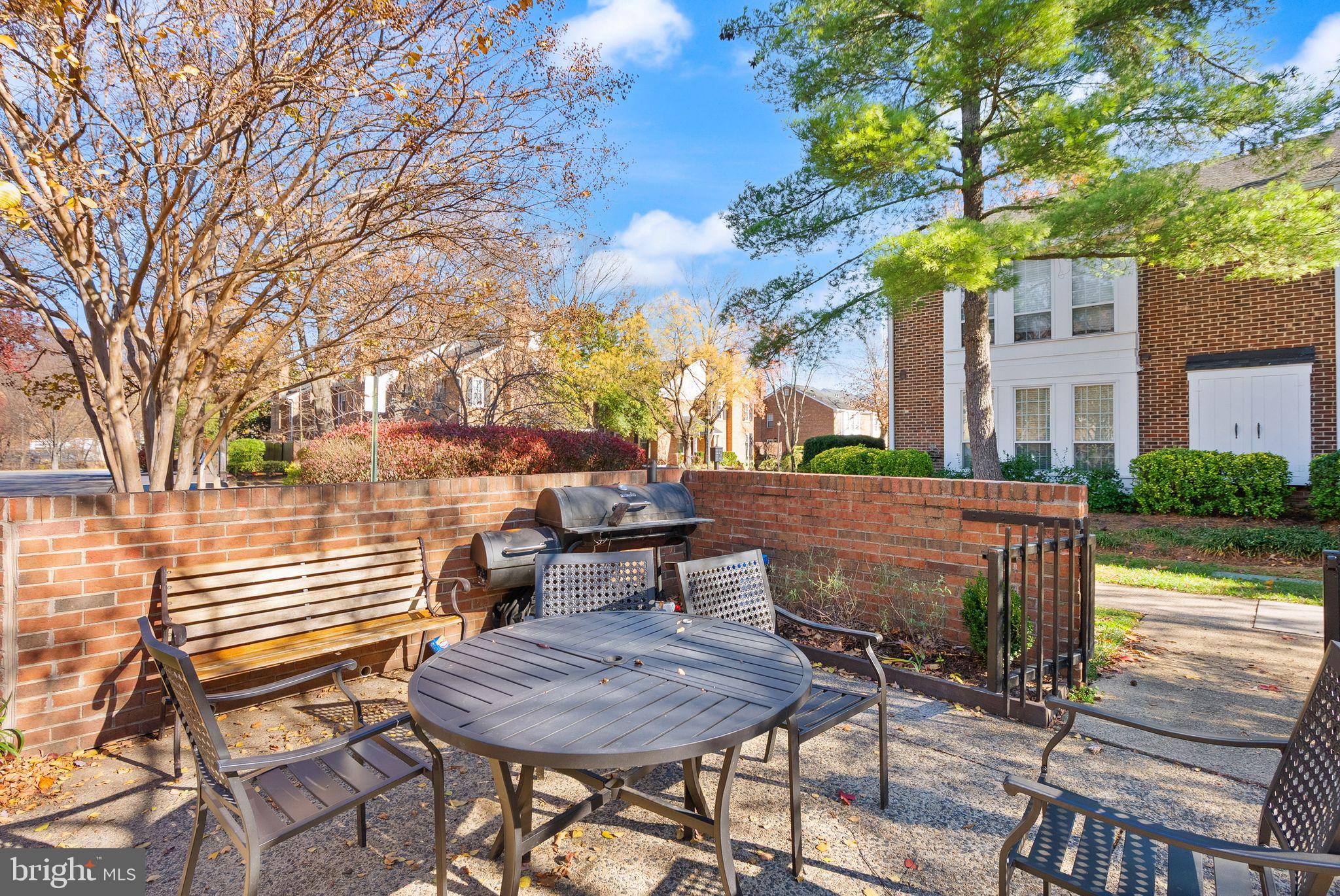 2592 South Arlington Mill Drive, Unit 7 Arlington, VA 22206 - Photo 26 of 44 a view of house with outdoor seating space
