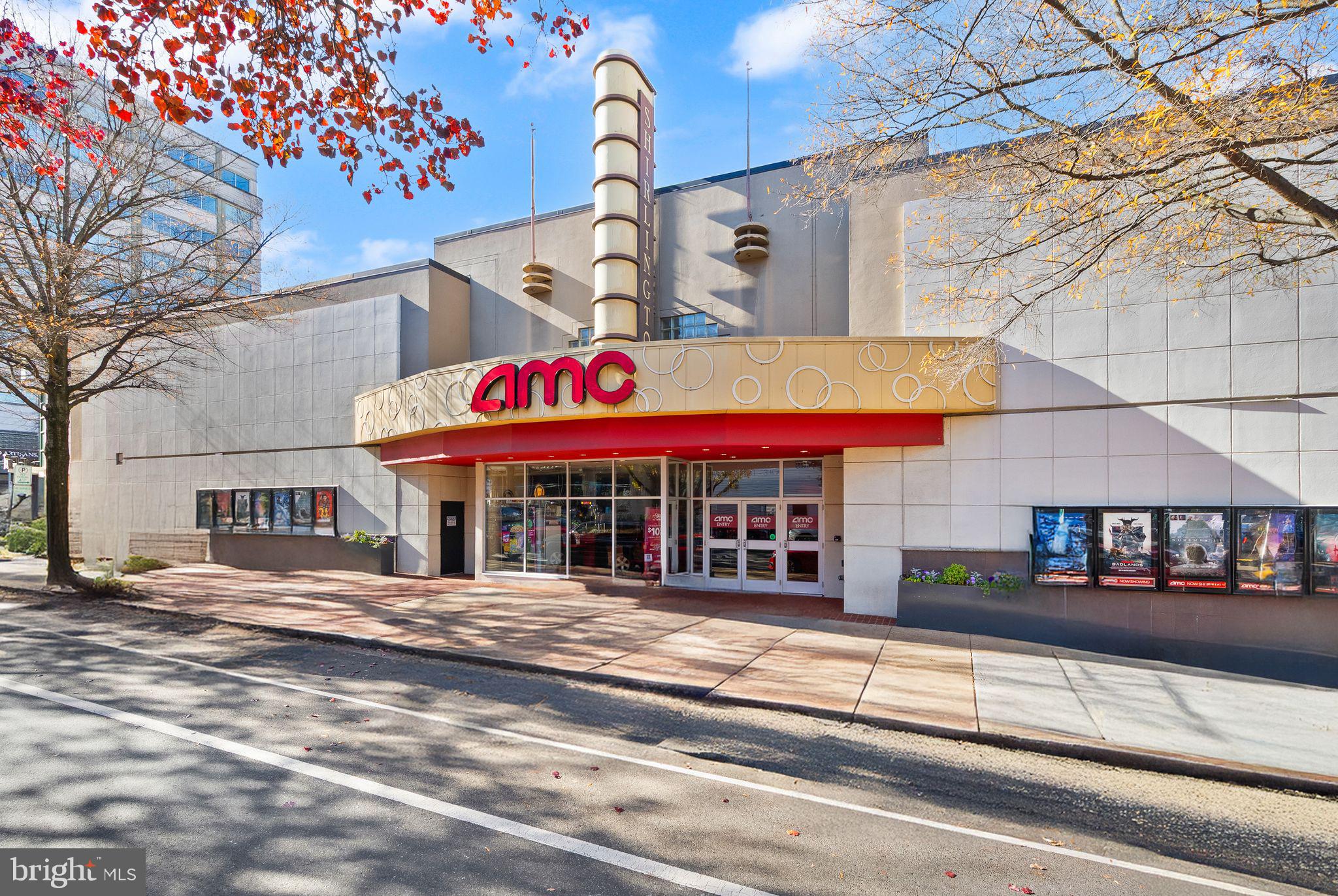 2592 South Arlington Mill Drive, Unit 7 Arlington, VA 22206 - Photo 44 of 44 a view of a brick building with a large tree