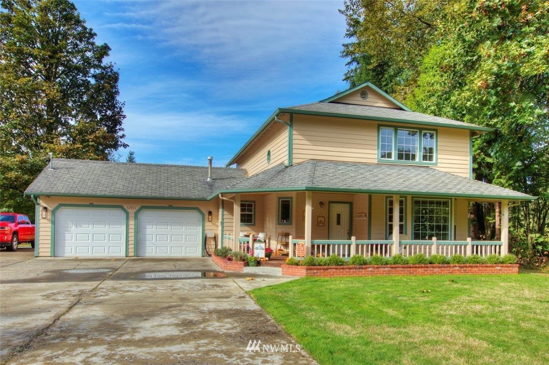 12911 Patriot Way Renton, WA 98059 - Photo 1 of 36