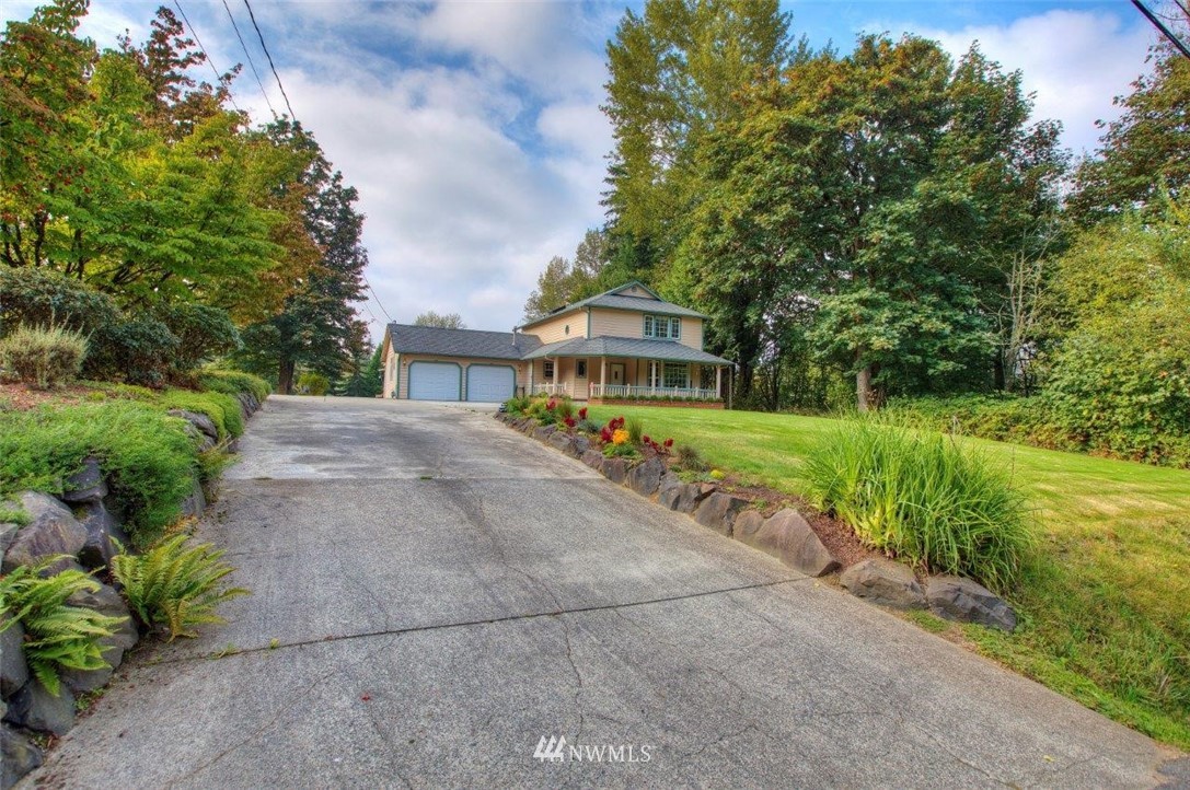 12911 Patriot Way Renton, WA 98059 - Photo 2 of 36