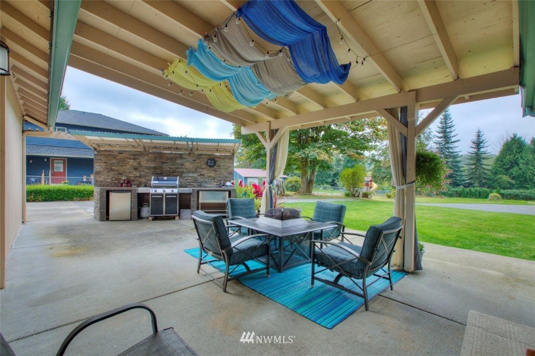 12911 Patriot Way Renton, WA 98059 - Photo 25 of 36