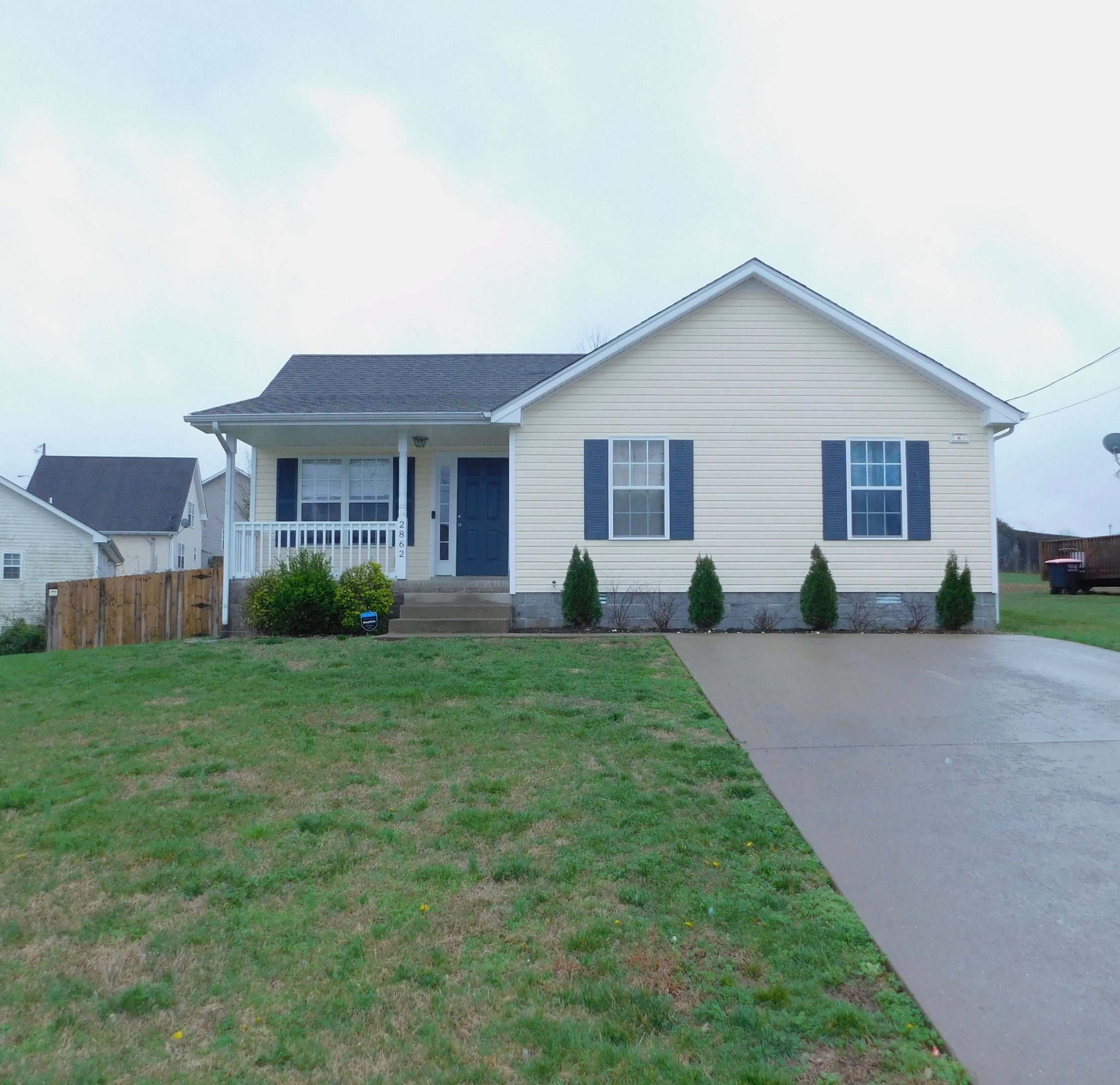 2862 Rome Lane Clarksville, TN 37040 - Photo 2 of 24 Gallery Image 2