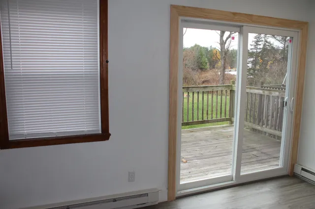 $524,000 | 25-27 Upper Main Street, Essex, VT 05452