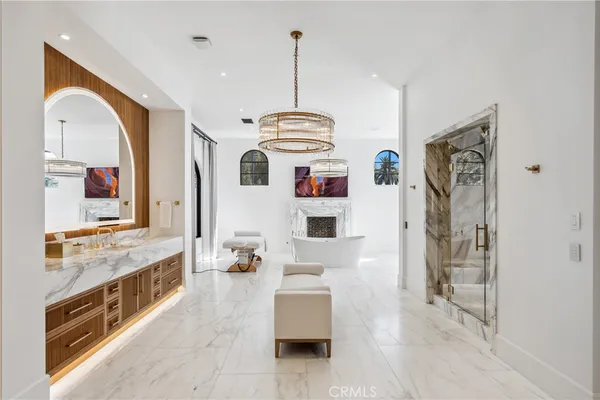 $21,950,000 | 15931 Via De Santa Fe, Rancho Santa Fe, CA 92067