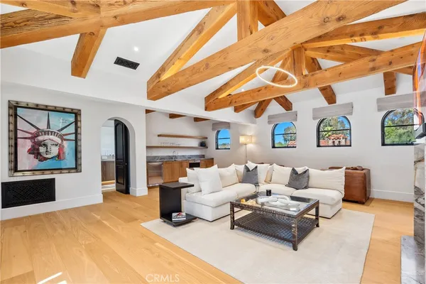 $21,950,000 | 15931 Via De Santa Fe, Rancho Santa Fe, CA 92067