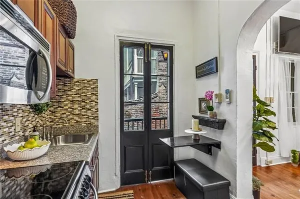 $364,000 | 534 Chartres Street, Unit 4 & 6, New Orleans, LA 70130